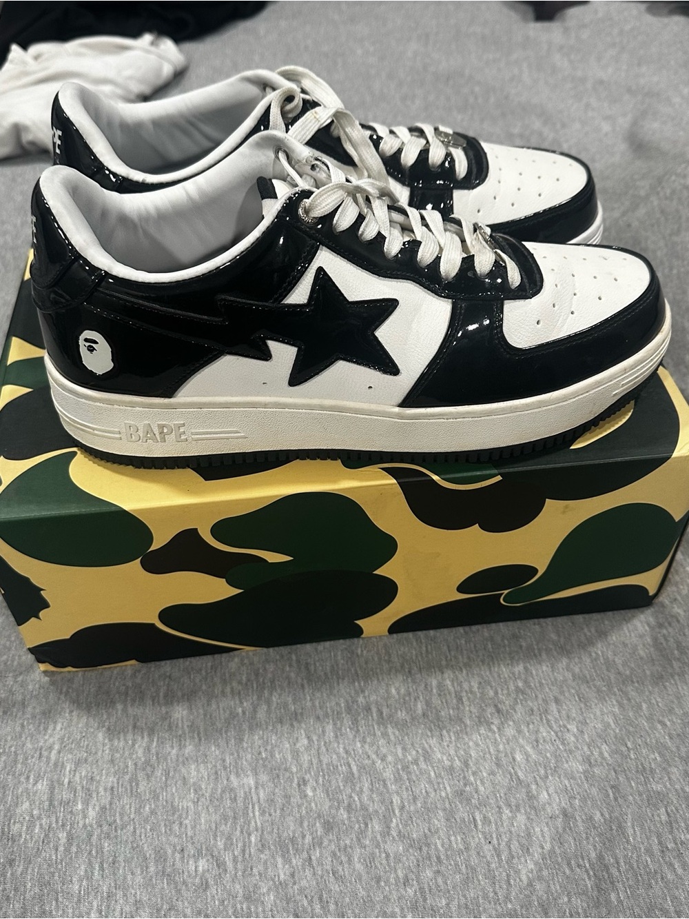 Bape Black & WhiteLow-Top Sneakers
